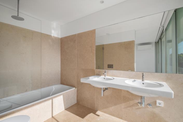 Image No.21-4 Bed House/Villa for sale