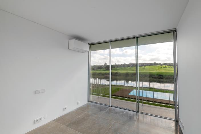 Image No.25-4 Bed House/Villa for sale