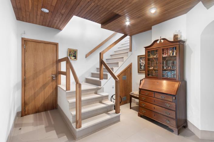 Image No.9-4 Bed House/Villa for sale