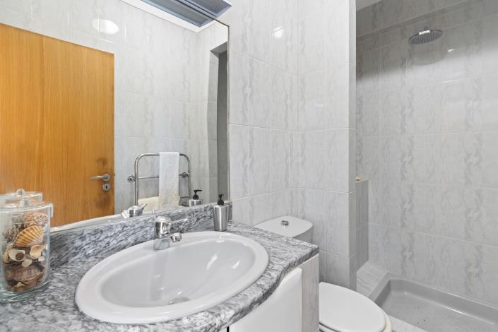 Image No.20-4 Bed House/Villa for sale