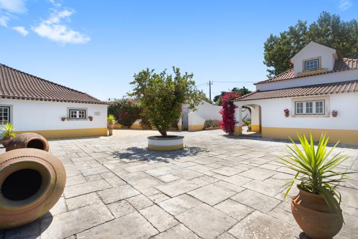 Image No.25-6 Bed Villa for sale