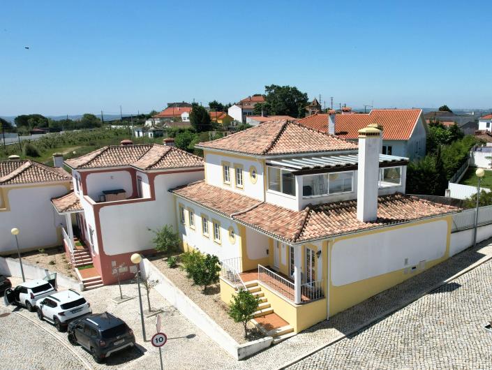 Image No.3-Maison / Villa de 5 chambres à vendre à Bombarral