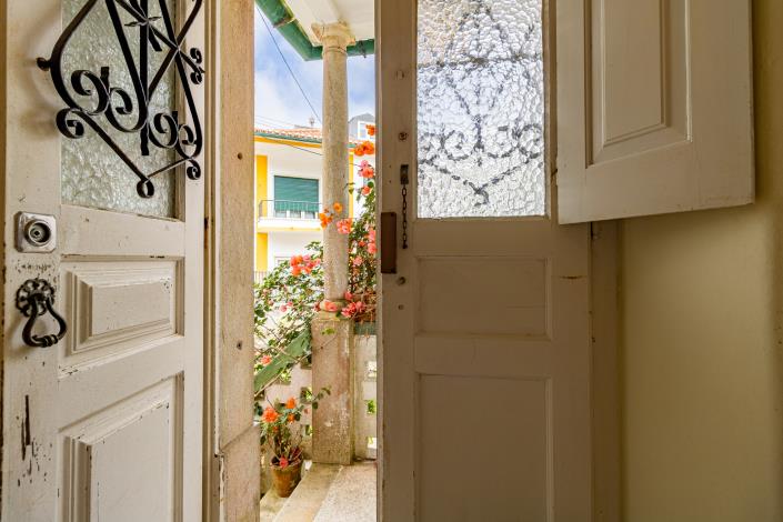 Image No.8-6 Bed Villa for sale