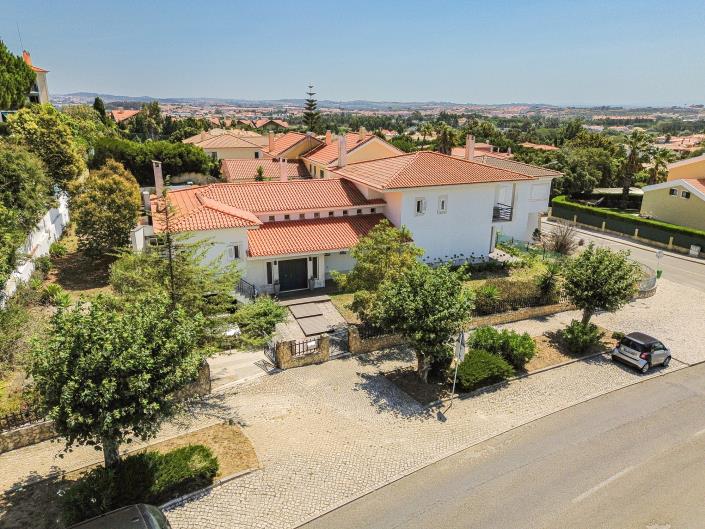 Image No.4-4 Bed House for sale