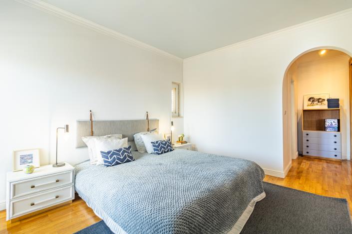 Image No.16-4 Bed House for sale