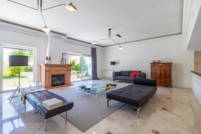 Image No.9-4 Bed House for sale