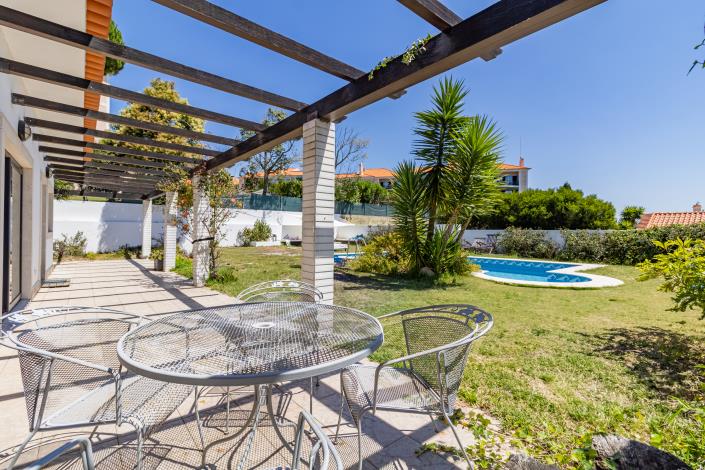 Image No.5-4 Bed House for sale