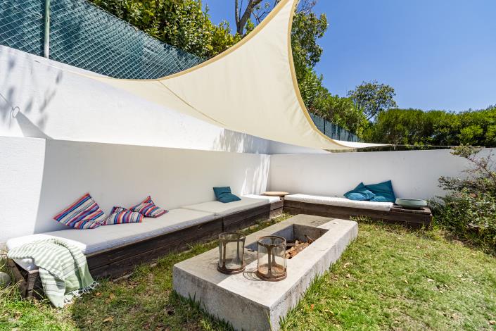 Image No.25-4 Bed House for sale