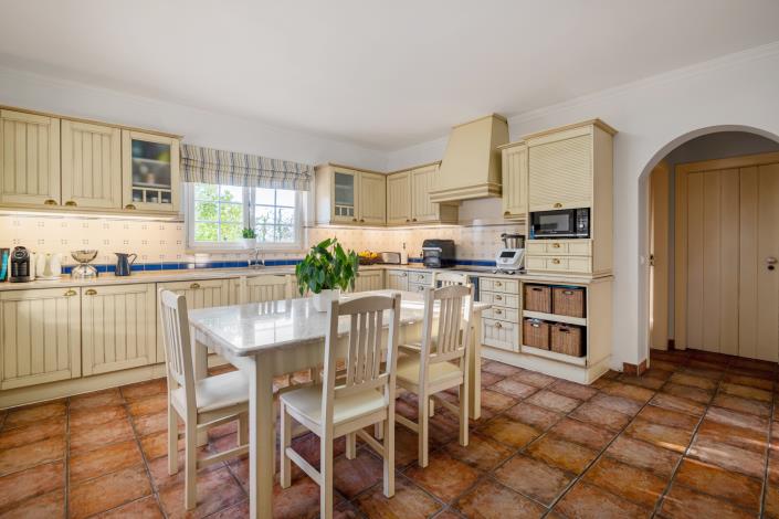 Image No.7-5 Bed House/Villa for sale