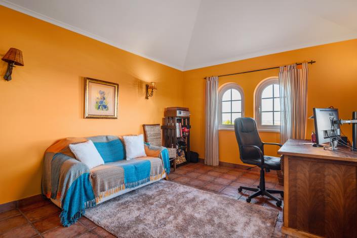 Image No.18-5 Bed House/Villa for sale