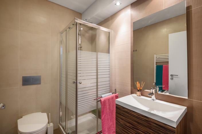 Image No.13-4 Bed Villa / Detached for sale