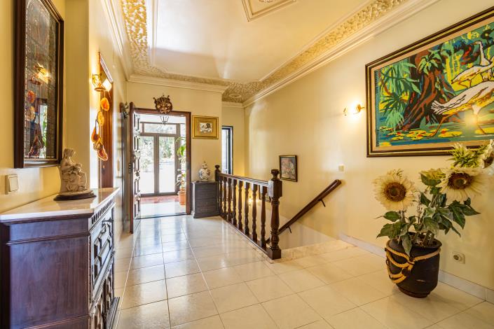 Image No.9-5 Bed Country House for sale