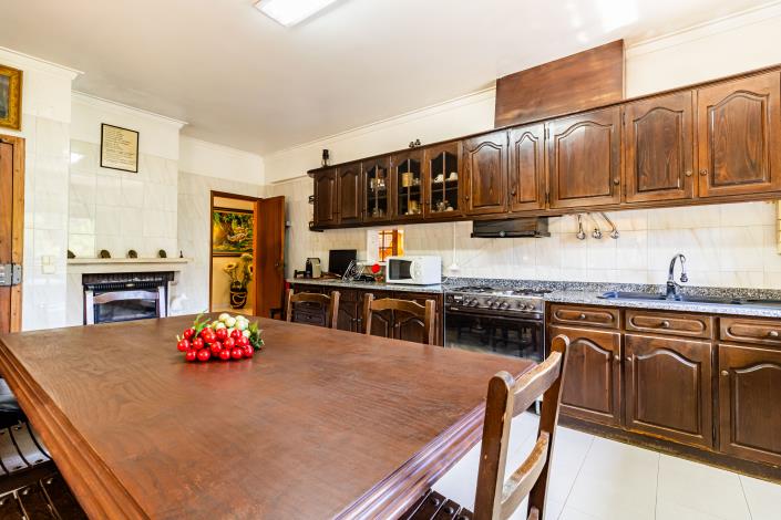 Image No.29-5 Bed Country House for sale