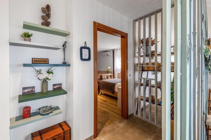 Image No.24-10 Bed Villa / Detached for sale