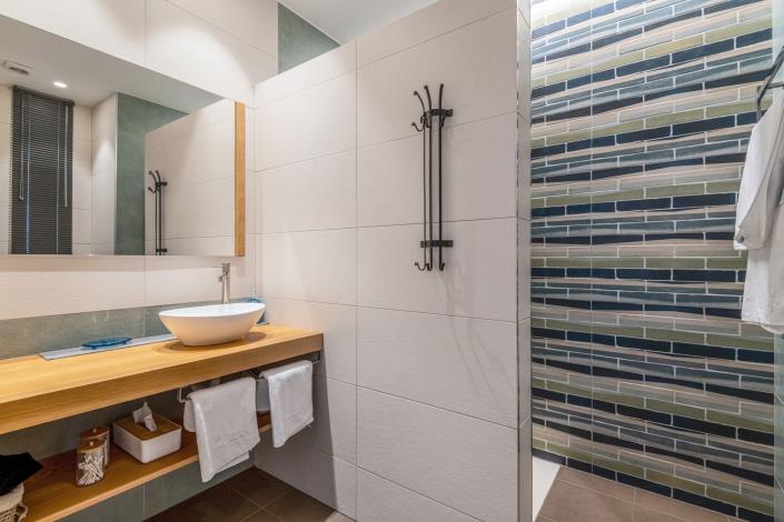 Image No.30-10 Bed Villa / Detached for sale