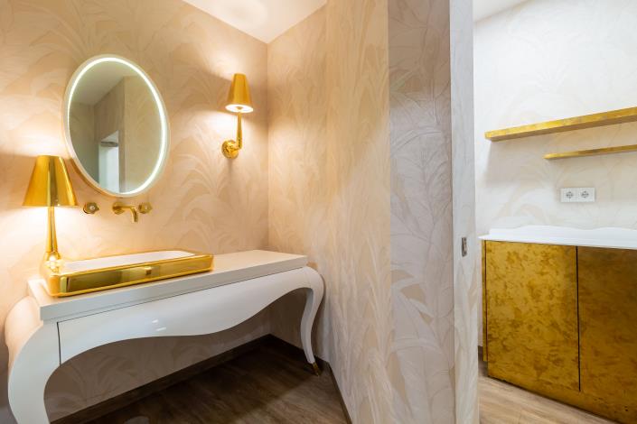 Image No.8-Commercial for sale