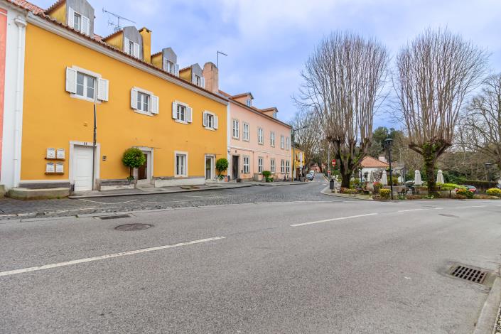 Image No.19-Commercial for sale