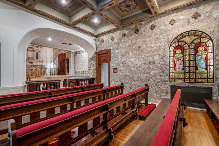 Image No.10-32 Bed Mansion for sale