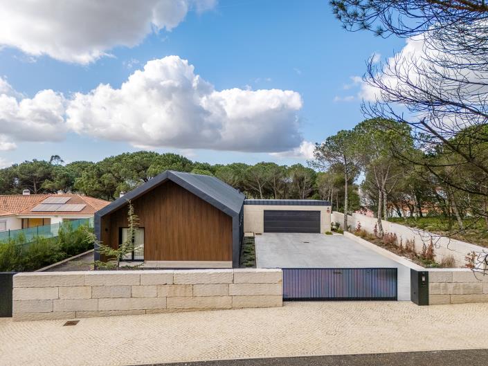 Image No.28-3 Bed Villa for sale