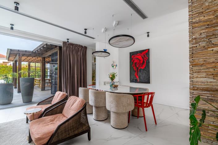 Image No.14-5 Bed Villa for sale