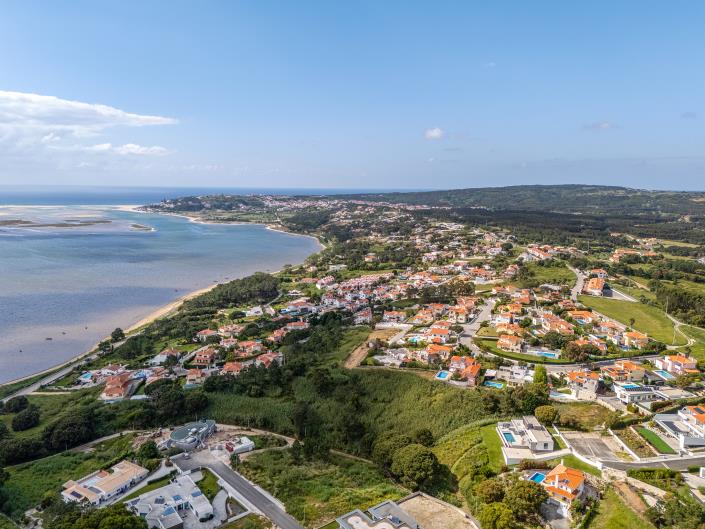 Image No.36-Maison / Villa de 4 chambres à vendre à Nadadouro