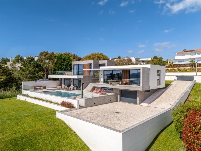 Image No.3-Maison / Villa de 4 chambres à vendre à Nadadouro