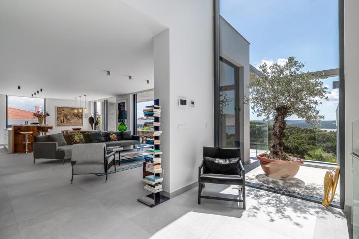 Image No.6-Maison / Villa de 4 chambres à vendre à Nadadouro