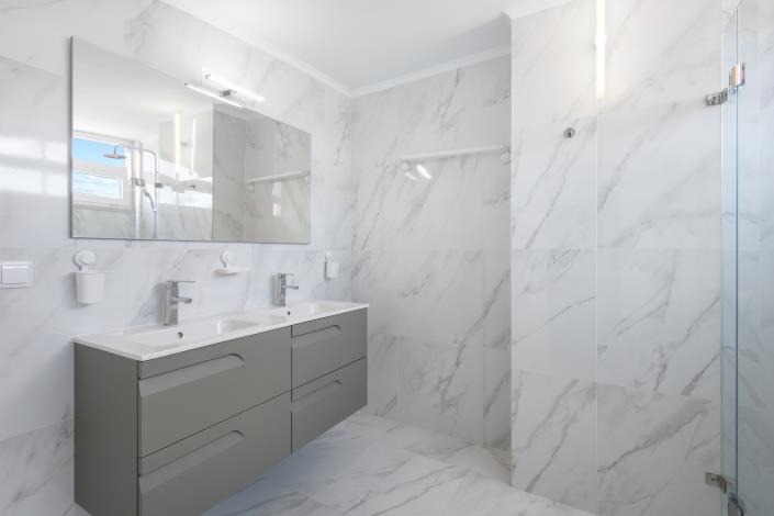 Image No.28-3 Bed Apartment for sale