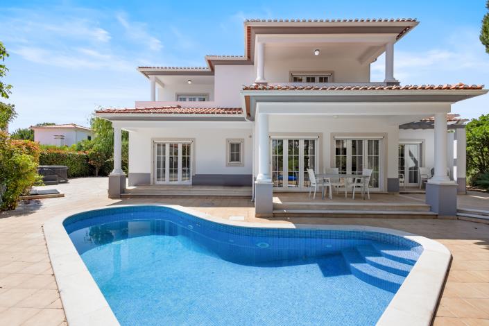Image No.1-4 Bed Villa for sale