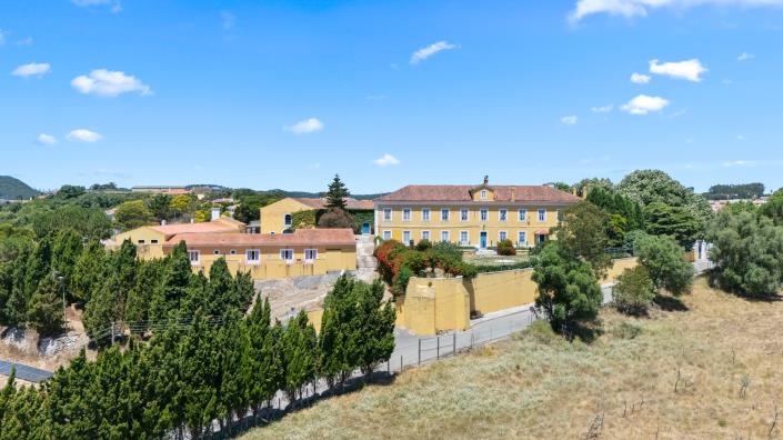 Image No.4-23 Bed Mansion for sale