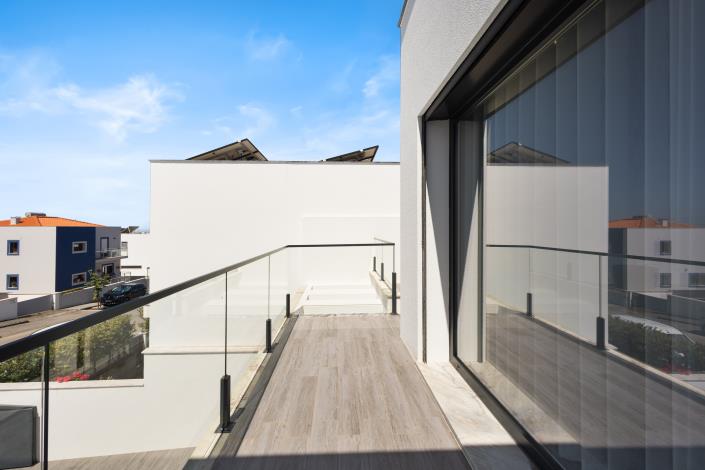 Image No.19-3 Bed Villa for sale