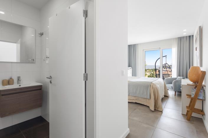 Image No.15-2 Bed Apartment for sale