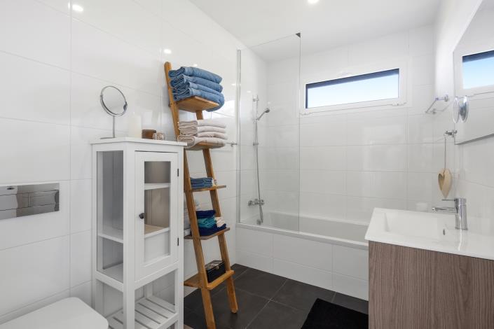 Image No.19-2 Bed Apartment for sale