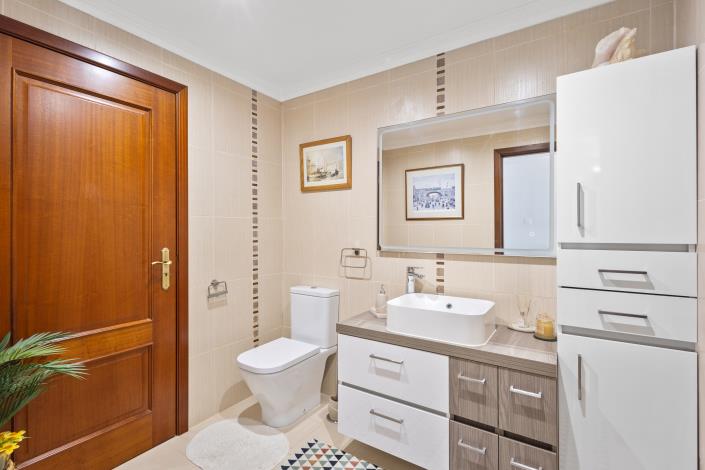 Image No.20-Villa de 5 chambres à vendre à A dos Francos