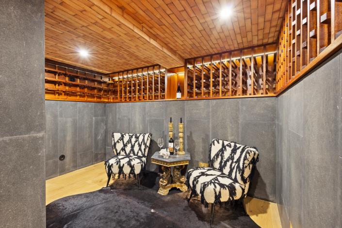 Image No.27-6 Bed Villa for sale