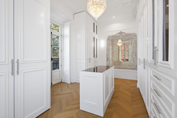 Image No.20-6 Bed Villa for sale