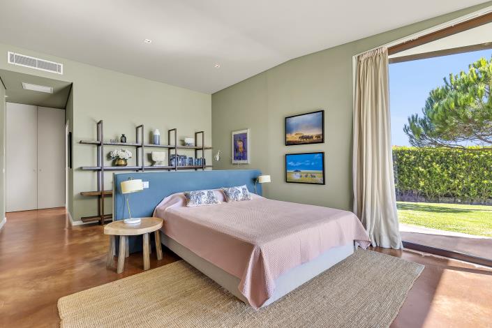 Image No.28-4 Bed Villa for sale