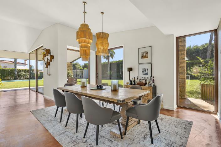 Image No.18-4 Bed Villa for sale