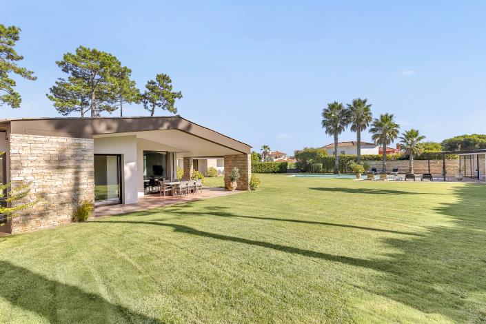 Image No.4-4 Bed Villa for sale