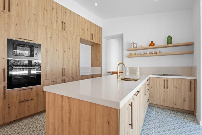 Image No.12-3 Bed Country House for sale