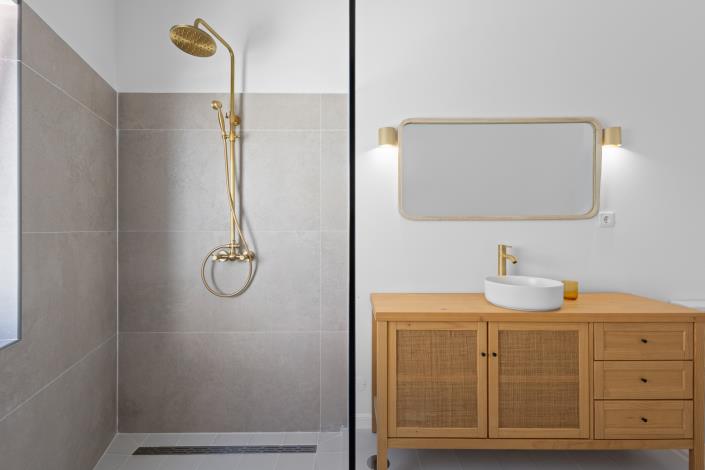 Image No.16-3 Bed Country House for sale