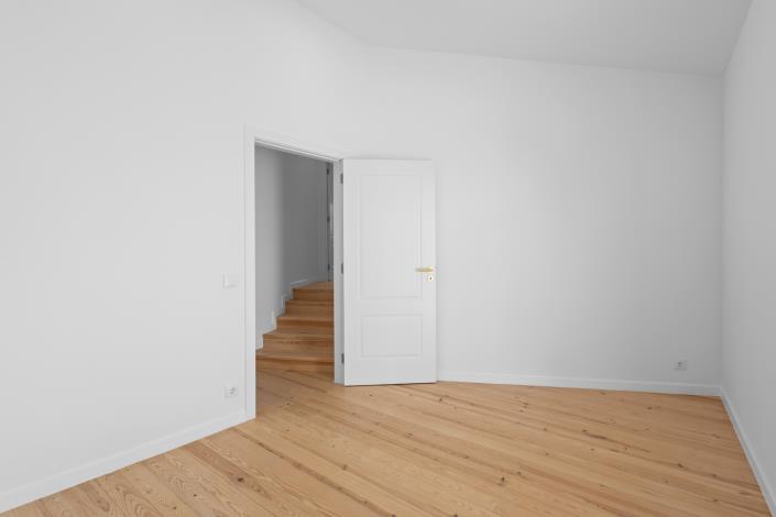 Image No.22-3 Bed Country House for sale