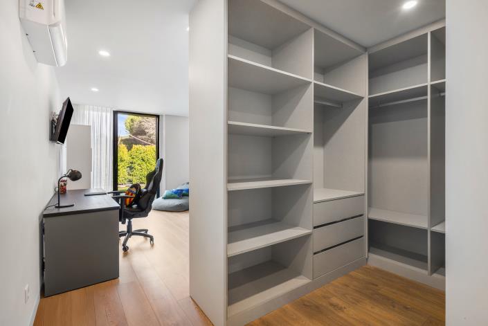 Image No.41-4 Bed House/Villa for sale