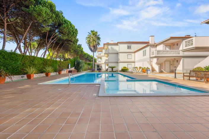 Image No.23-4 Bed Apartment for sale