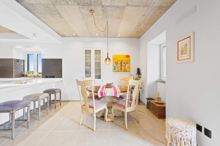 Image No.11-3 Bed Villa for sale