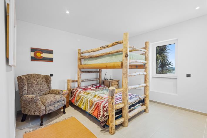 Image No.17-3 Bed Villa for sale