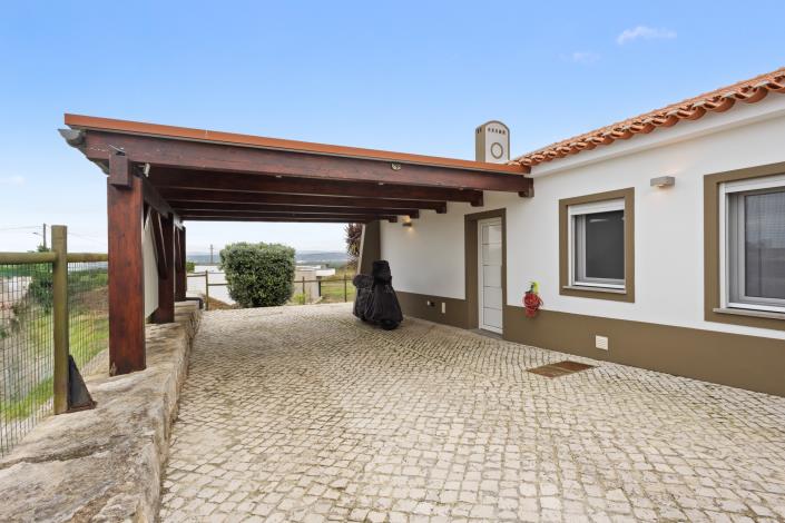 Image No.28-3 Bed Villa for sale