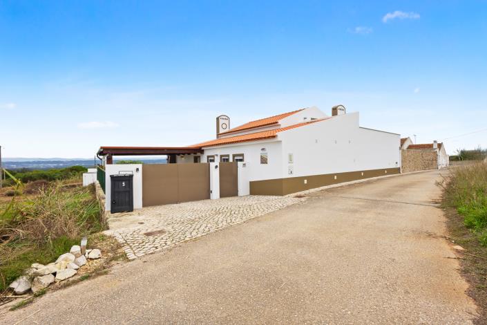 Image No.29-3 Bed Villa for sale