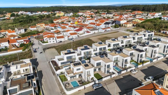 Image No.35-3 Bed Villa / Detached for sale