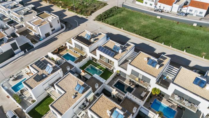 Image No.37-3 Bed Villa / Detached for sale